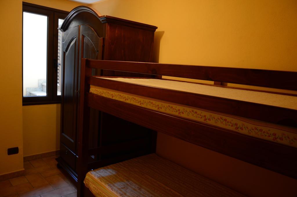 Fiorerosa Santa Maria Navarrese Room photo