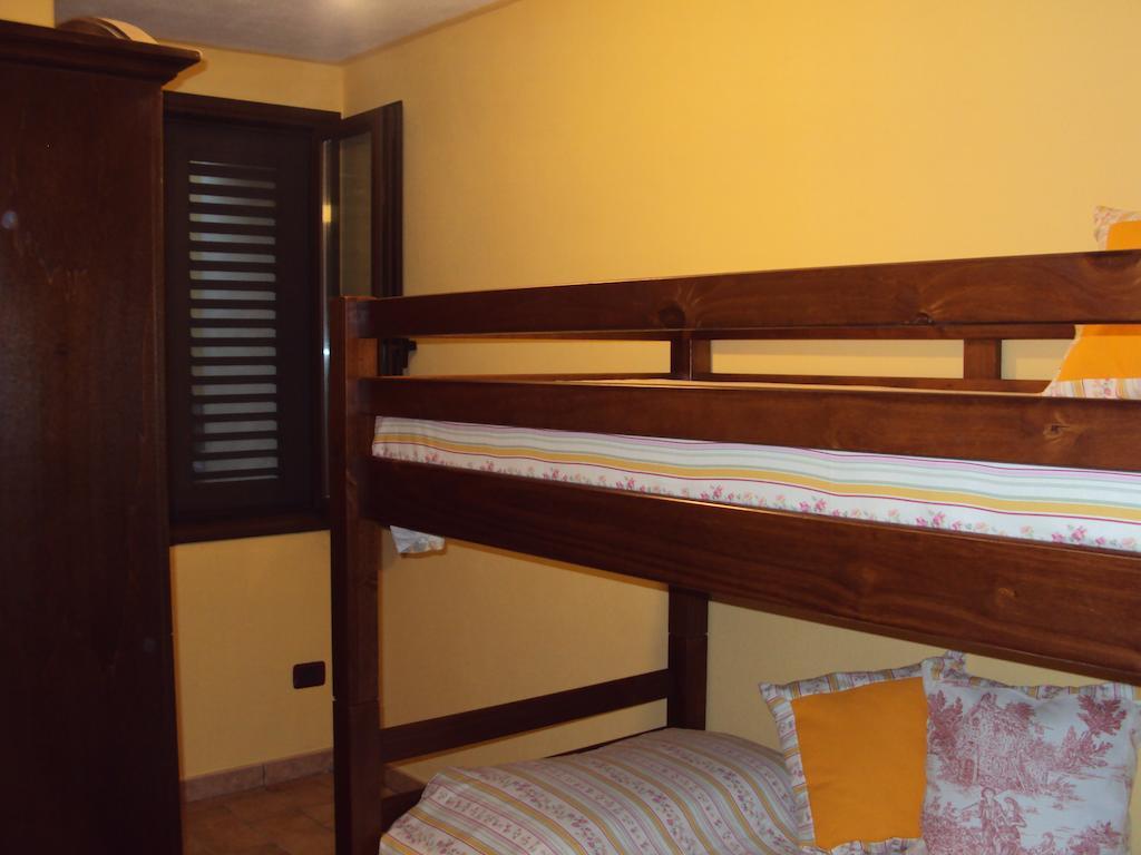 Fiorerosa Santa Maria Navarrese Room photo